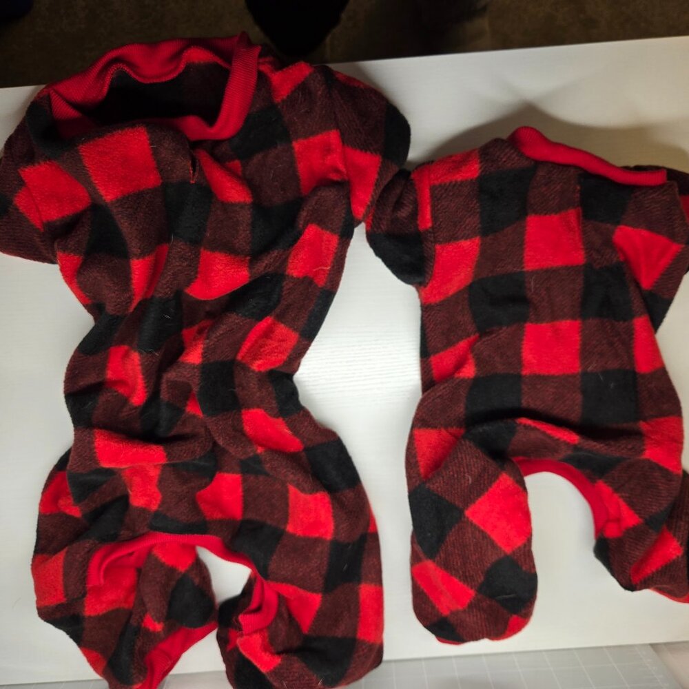 Matching dog Pajamas Red Black Buffalo Plaid Size M & XL